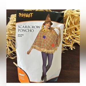 Spirit Plaid Scarecrow Poncho ! Worn once great condition.